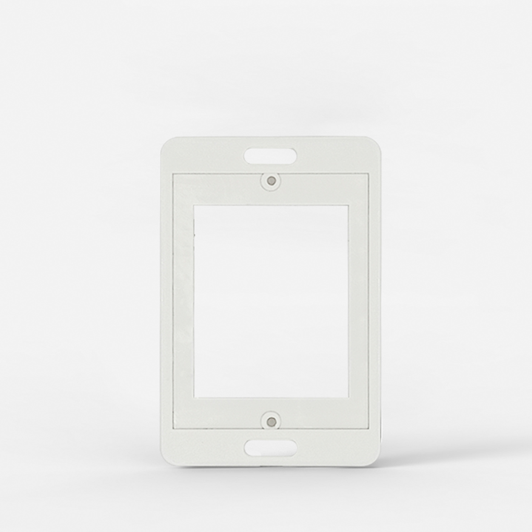 TAPA Y DISTANCIADOR BAUHAUS BLANCA CON RIBETE 4950 - CAMBRE